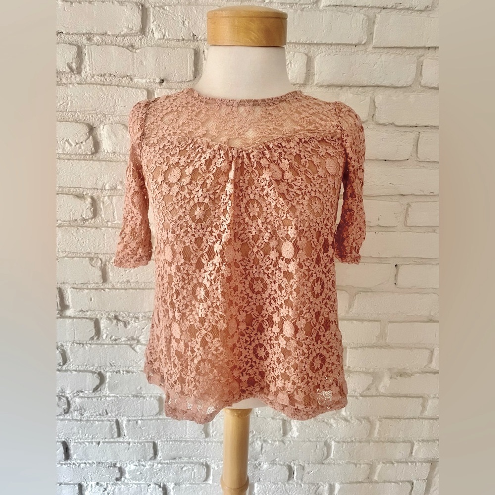 Monteau Blush Lace Top